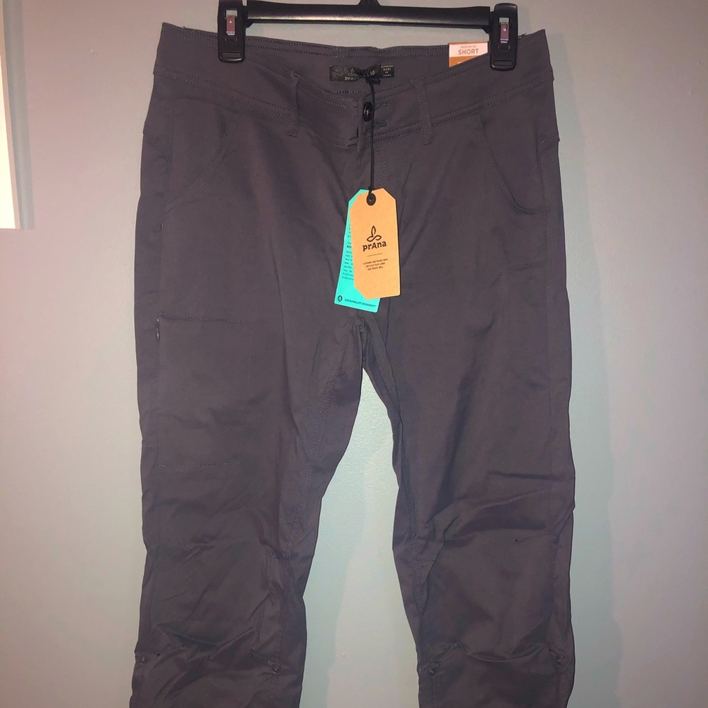 Women’s prana pants short